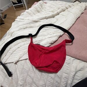 BAGGU Crossbody Small Sling Bag